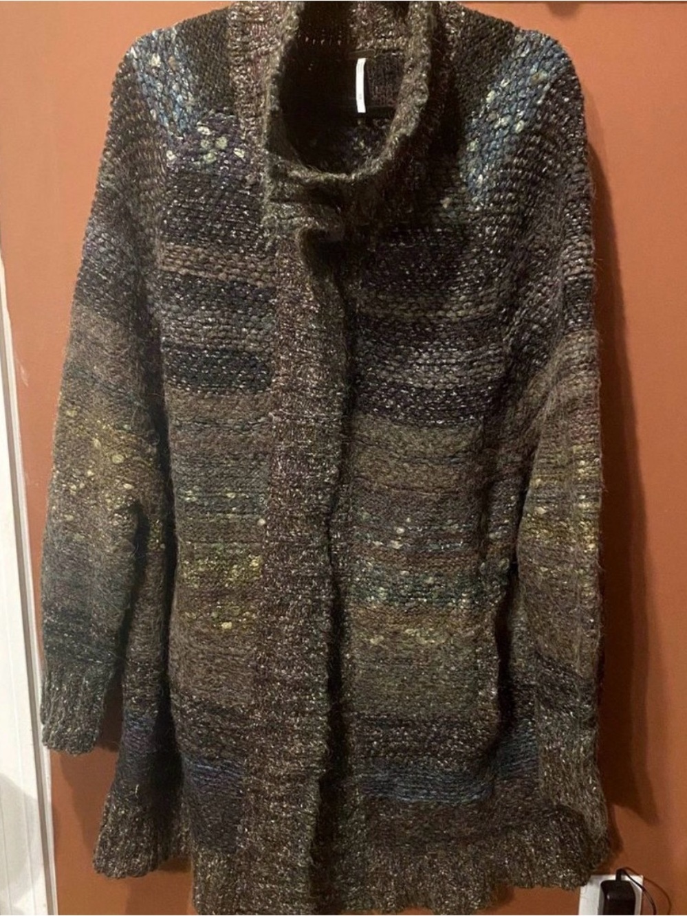 Free People Multicolor Chunky Knit Cardigan |
Size M | Boho Cozy